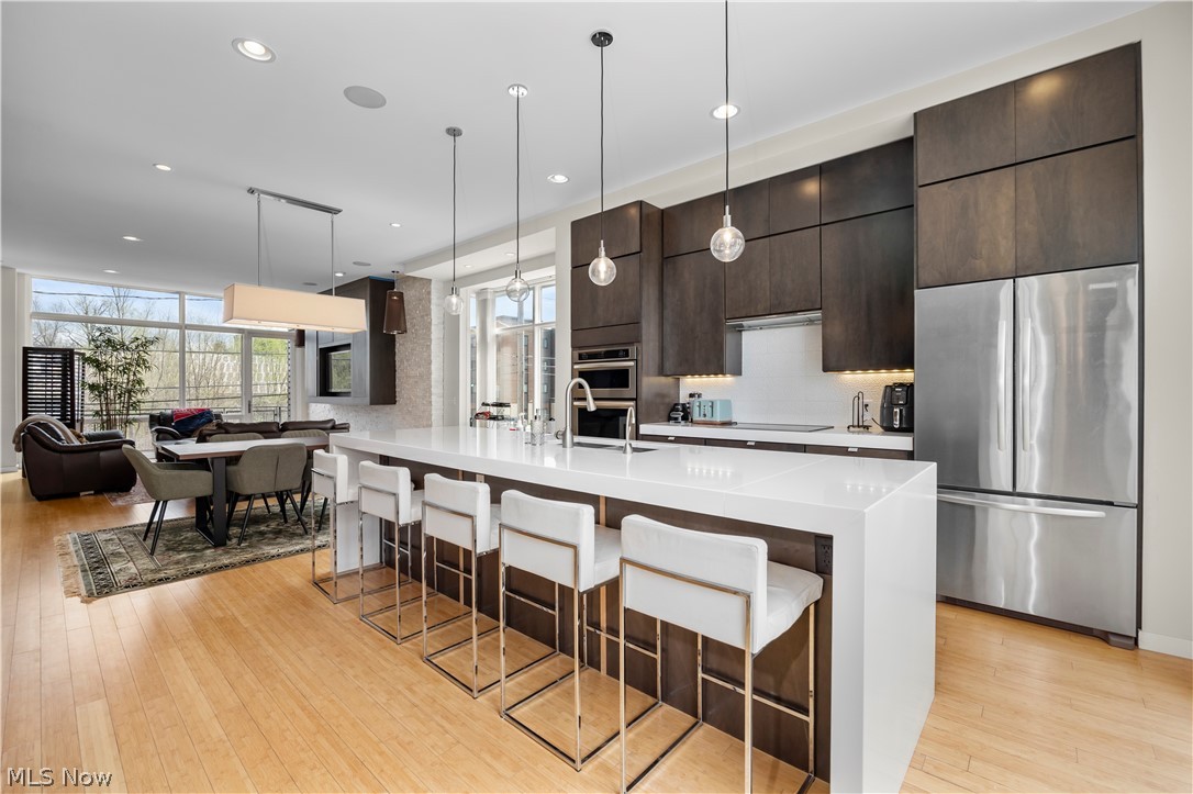 27 Coltman - Residential