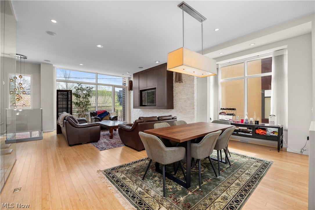 27 Coltman - Residential