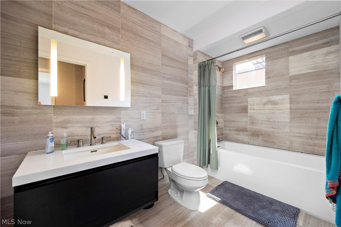 27 Coltman - Residential