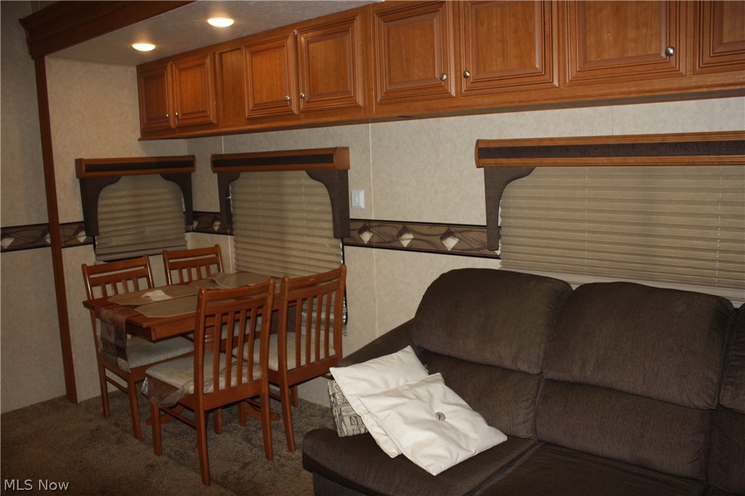 October Hill/Wally Highland De - Residential