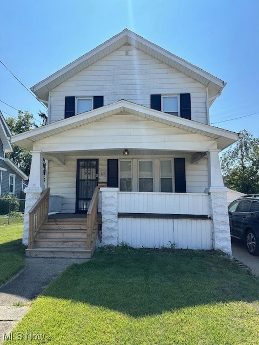Lots of space to spread out in this charming home available for rent in Firestone Park!! Dont miss this 3 bedroom home with 1.5 baths, a formal dining and living room with beautiful woodwork throughout. 1 car detached garage and serene back yard.  Rental qualifications: -Credit score: 600+ (If between 500 and 600, some owners may consider a tenant with an additional security deposit.) -No recent bankruptcy. -No eviction history & no criminal history (involving sex, drugs or violence) -Stable employment (must provide current pay stubs) -Monthly gross income must be at least 2.5 X Monthly Rent -First months rent, security deposit, renters insurance, and transferred utilities required prior to move in.