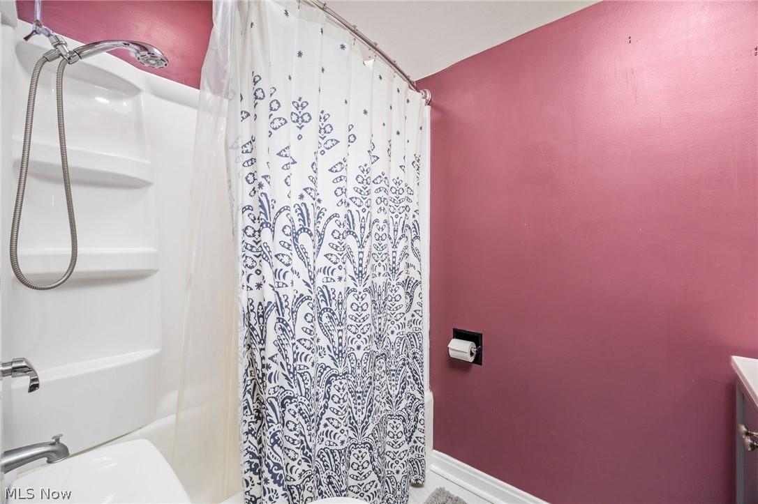 Elworthy-Helwick Companys - Residential