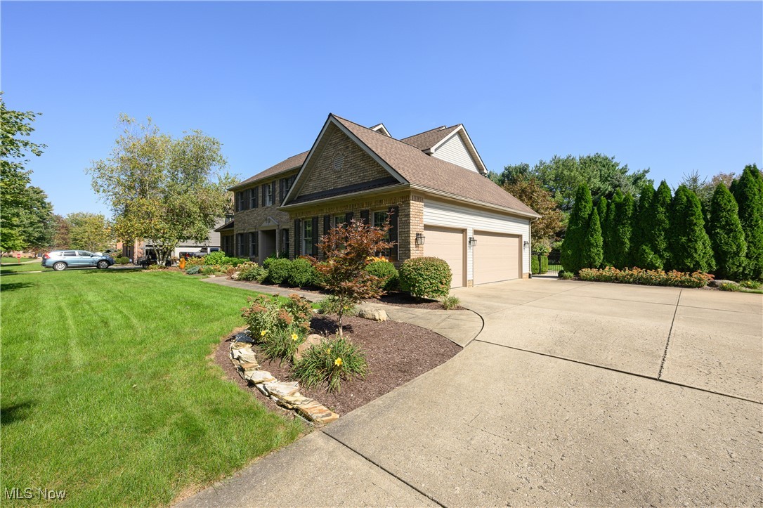 4866 Earlscourt Circle, Canton, Ohio image 33