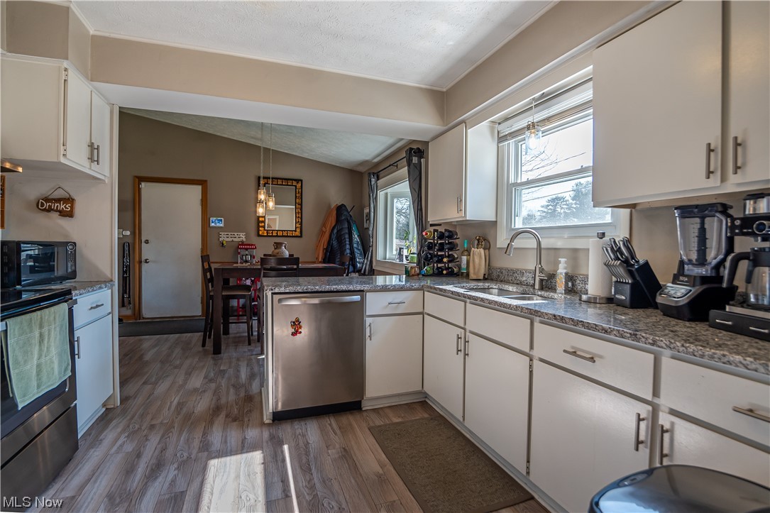 Meadow Bluff - Residential