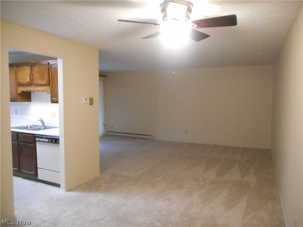 Silver Lake Towers Condo - Residential