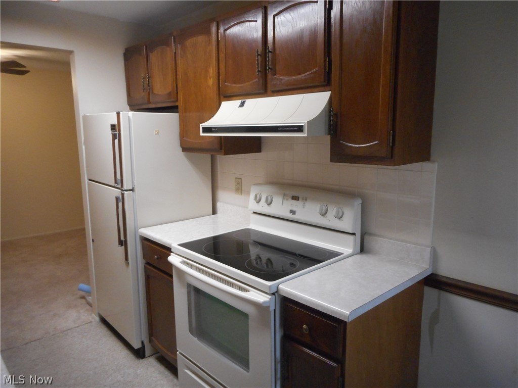Silver Lake Towers Condo - Residential