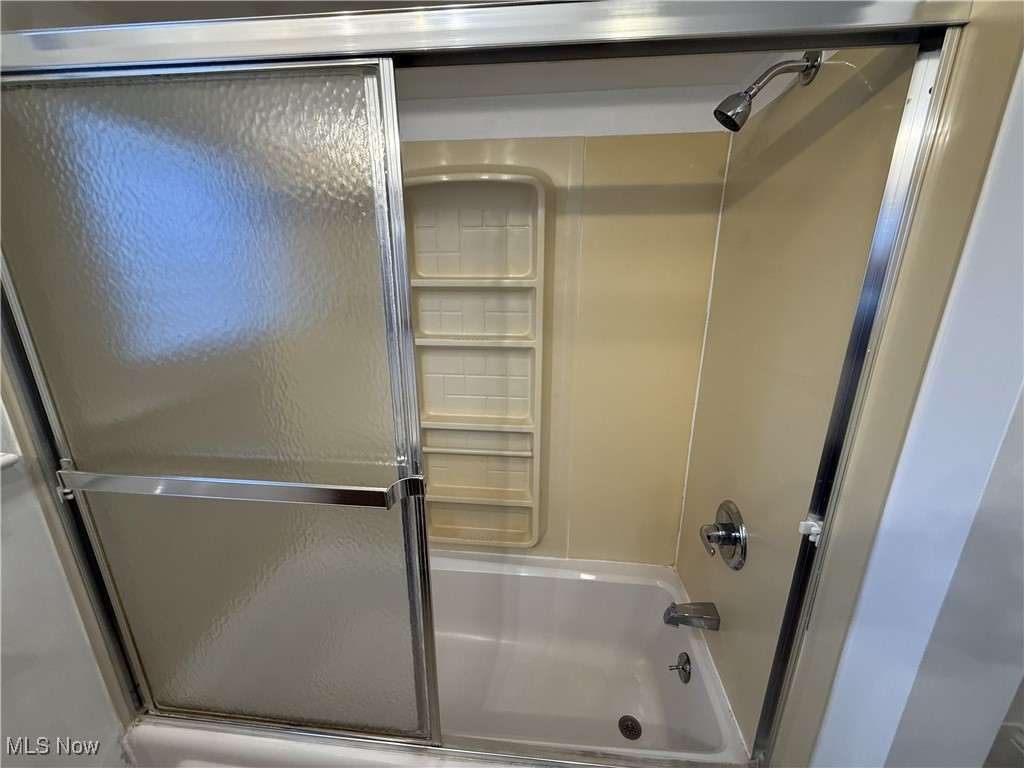 J E Reeves Add 01 - Residential