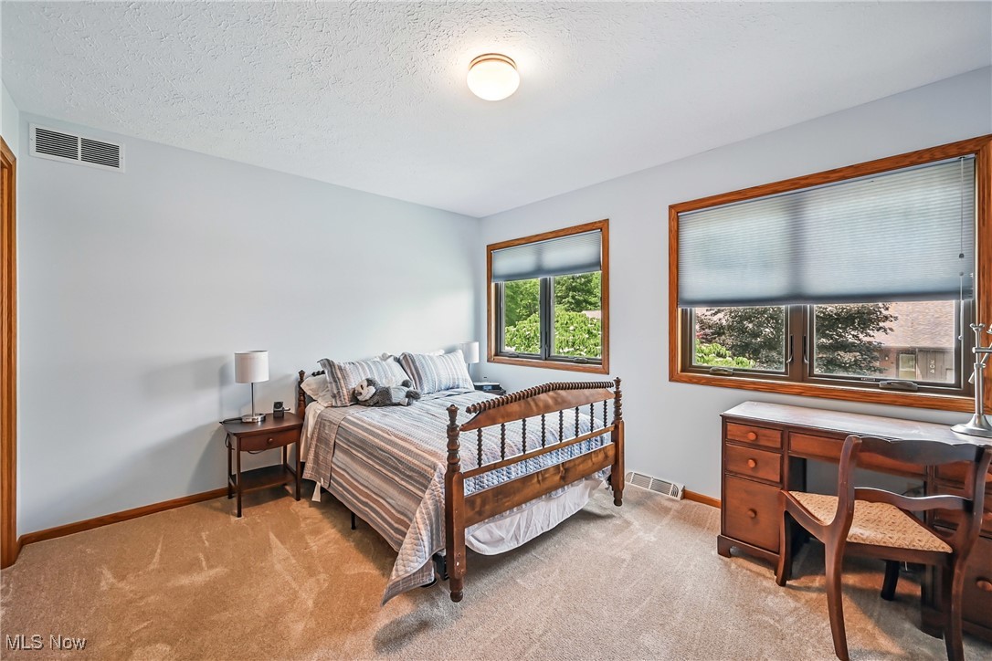 Walnut Run Condo - Residential