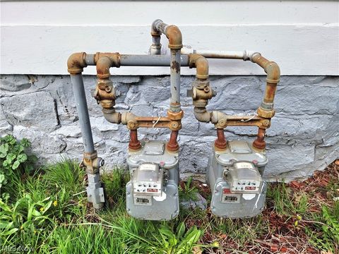 Tiny photo for 2146 W 81st Street, Cleveland, OH 44102 (MLS # 5200777)