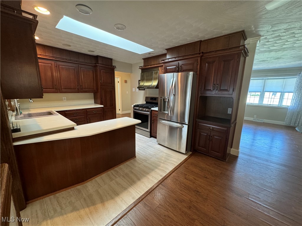 982 Country Club Drive, Zanesville, Ohio image 36