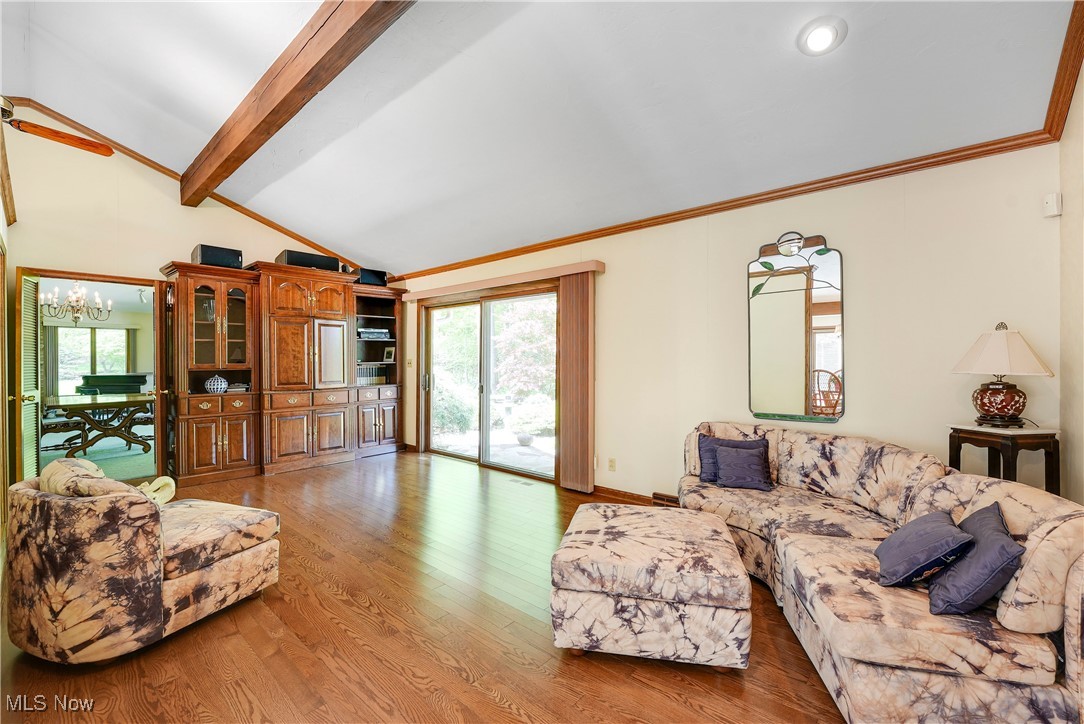 34900 Lakeview Drive, Solon, Ohio image 21