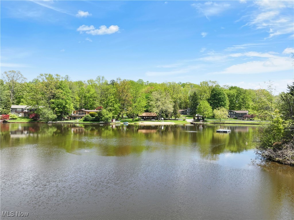 34900 Lakeview Drive, Solon, Ohio image 44