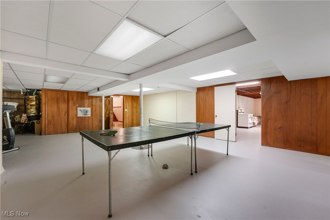 34900 Lakeview Drive, Solon, Ohio image 36