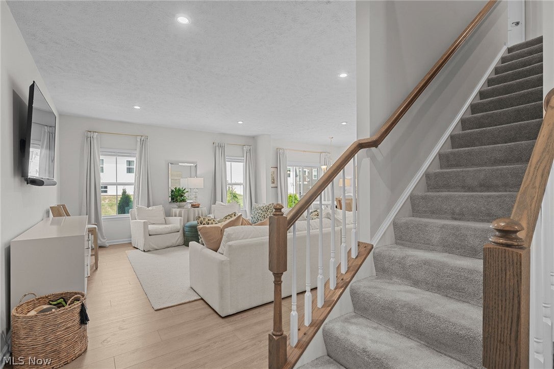 1633 Cypress Court