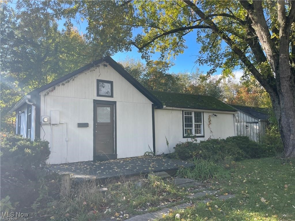 Burton, Ohio 44021, United States, ,Commercial,Active,118403