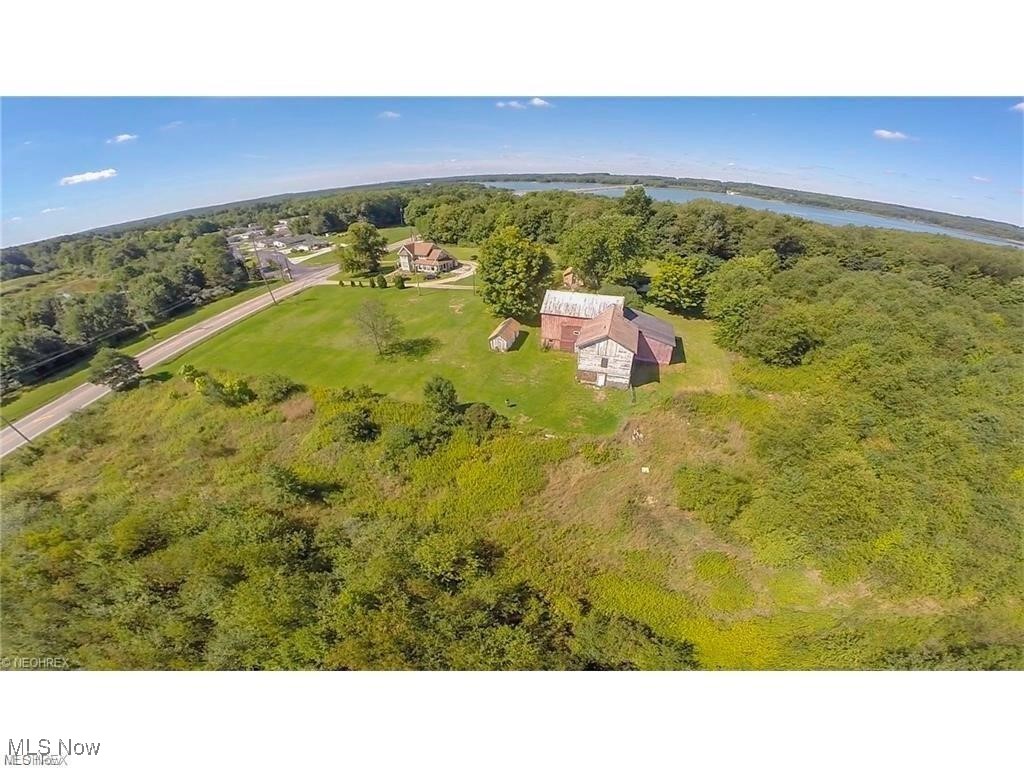 Burton, Ohio 44021, United States, ,Commercial,Active,118403