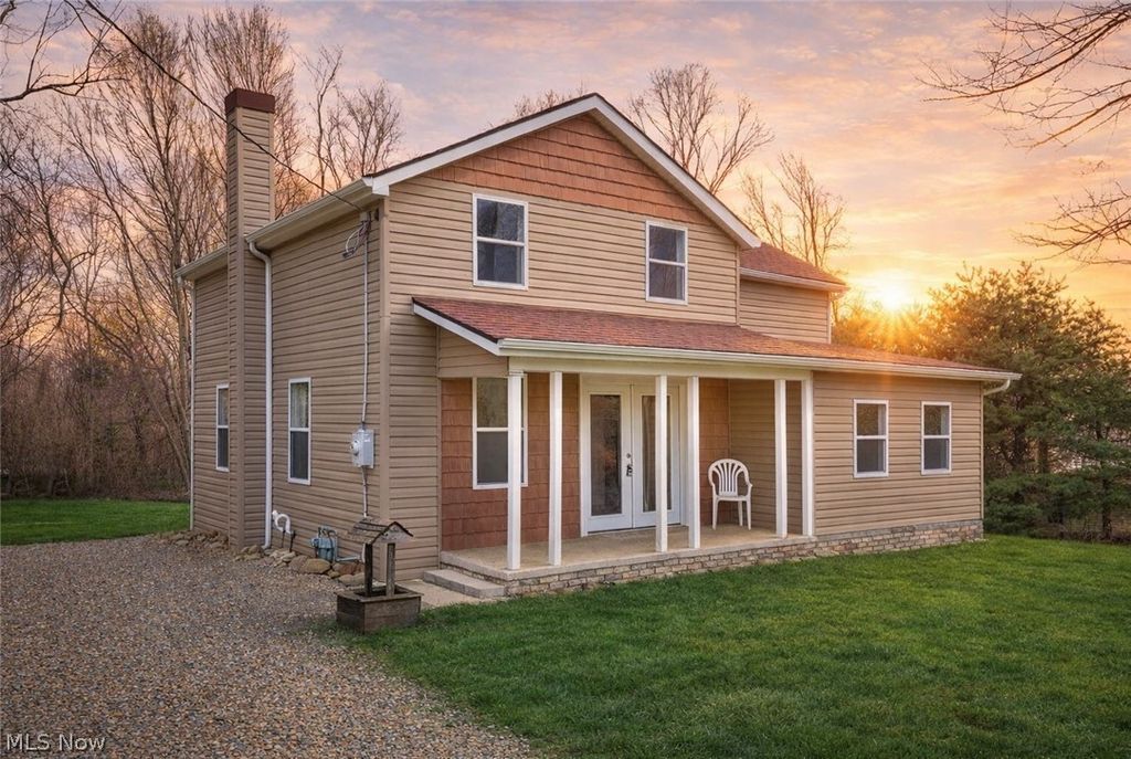 Photo of 744 Wooster Street, Canal Fulton, OH 44614 (MLS # 5199402)