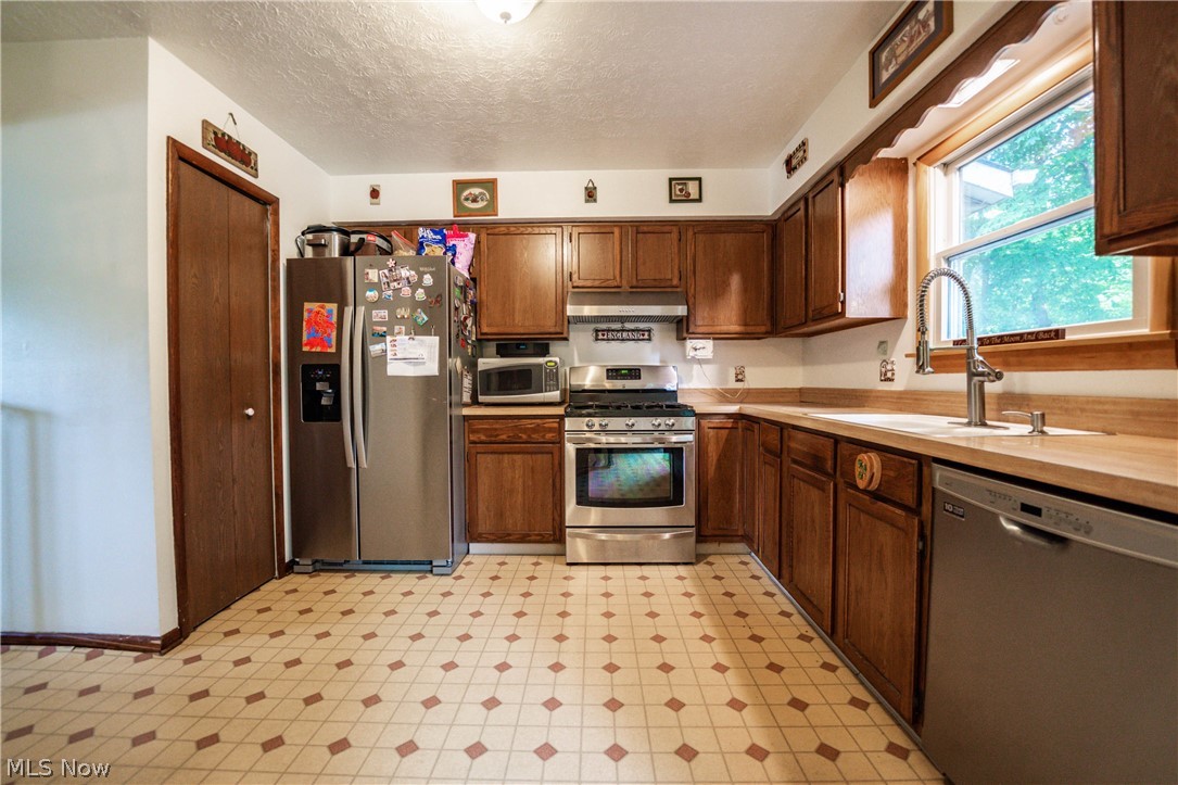 Falls Ph I - Residential