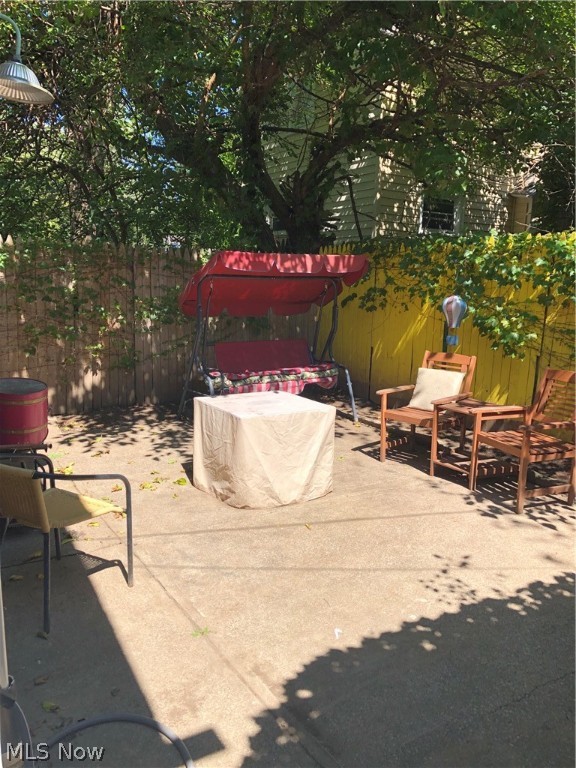 J H Hardys - Residential