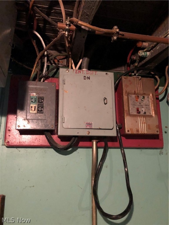 J H Hardys - Residential