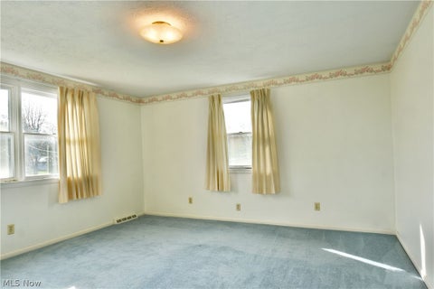Tiny photo for 1061 Wilson Sharpsville Road, Cortland, OH 44410 (MLS # 5256567)