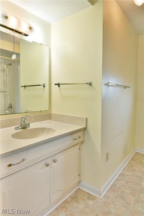 Tiny photo for 1061 Wilson Sharpsville Road, Cortland, OH 44410 (MLS # 5256567)