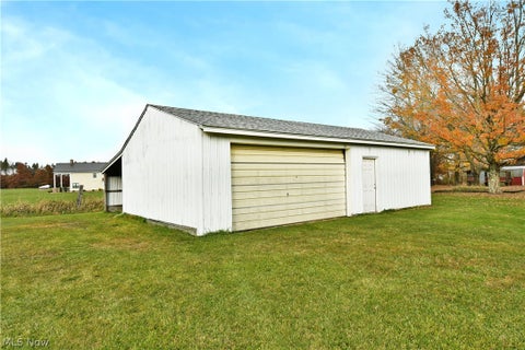 Tiny photo for 1061 Wilson Sharpsville Road, Cortland, OH 44410 (MLS # 5256567)