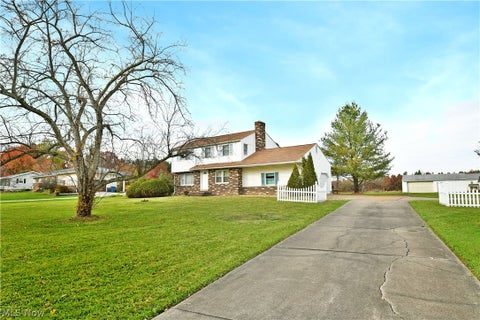 Tiny photo for 1061 Wilson Sharpsville Road, Cortland, OH 44410 (MLS # 5256567)
