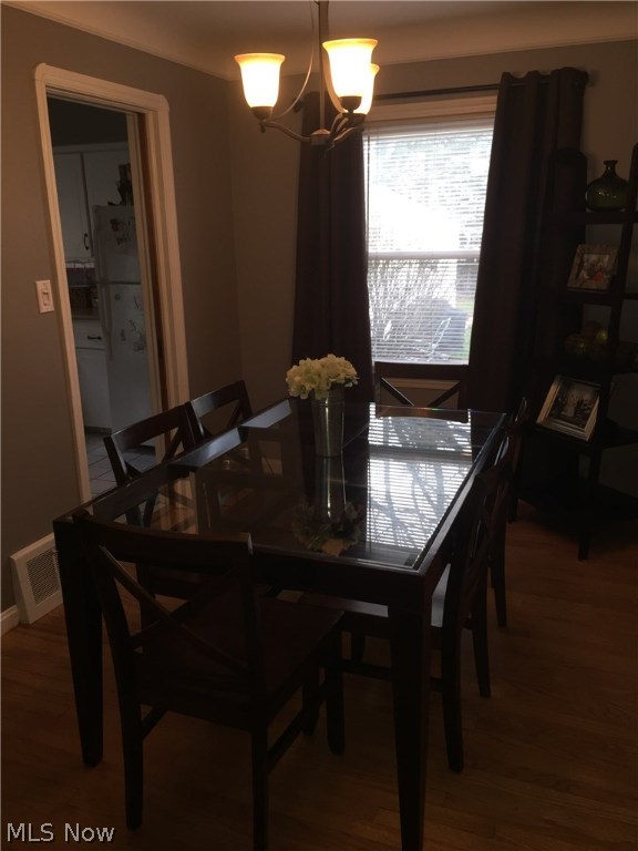 Royal Lorain - Residential