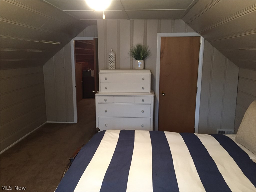 Royal Lorain - Residential