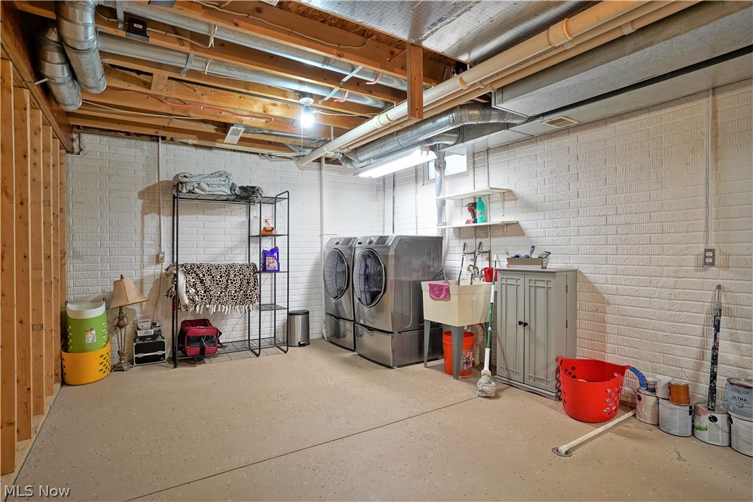 F L Kryders & Allotment - Residential