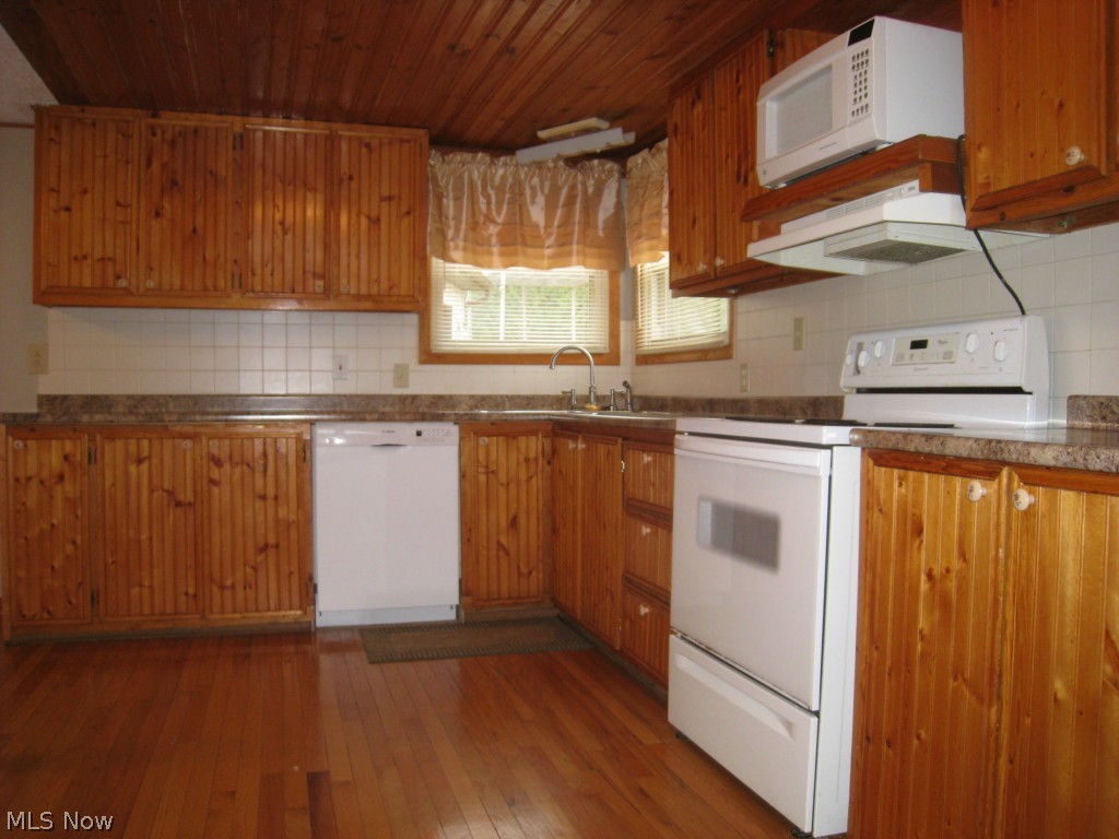 Sawyer & Haynes Shore Acres - Residential