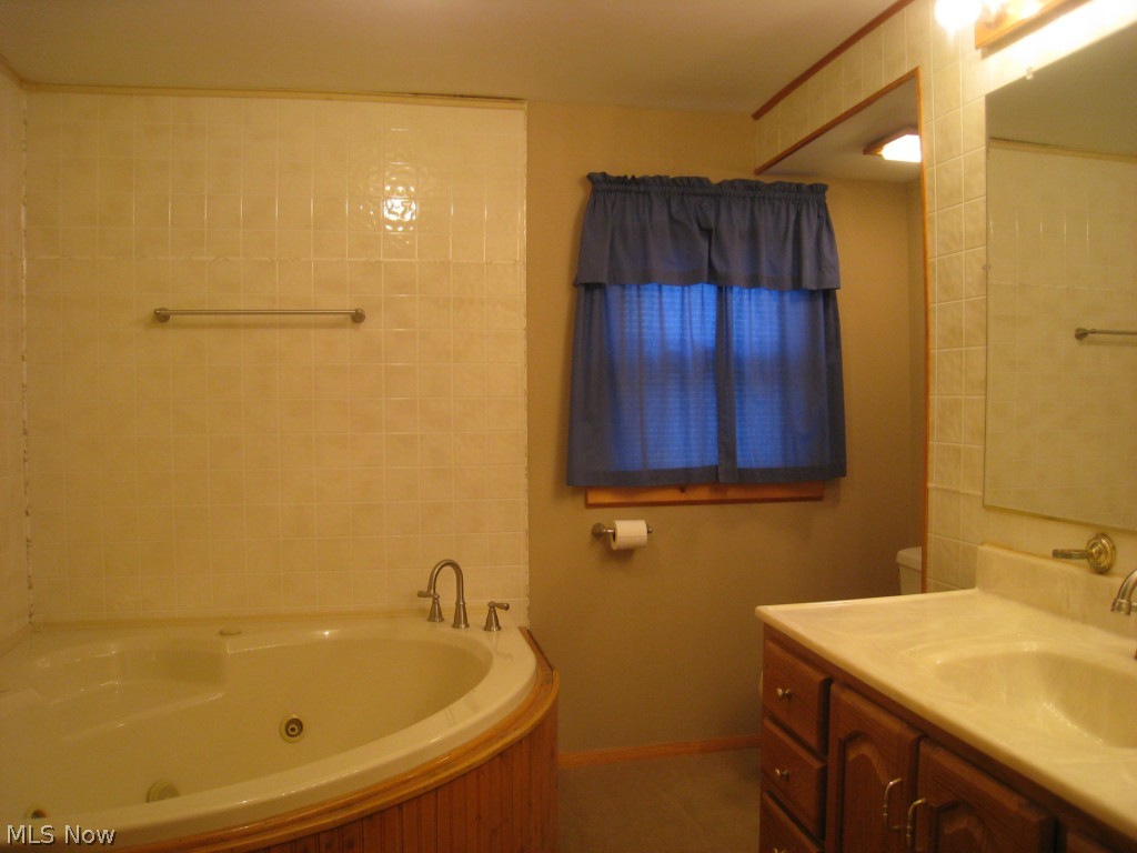 Sawyer & Haynes Shore Acres - Residential