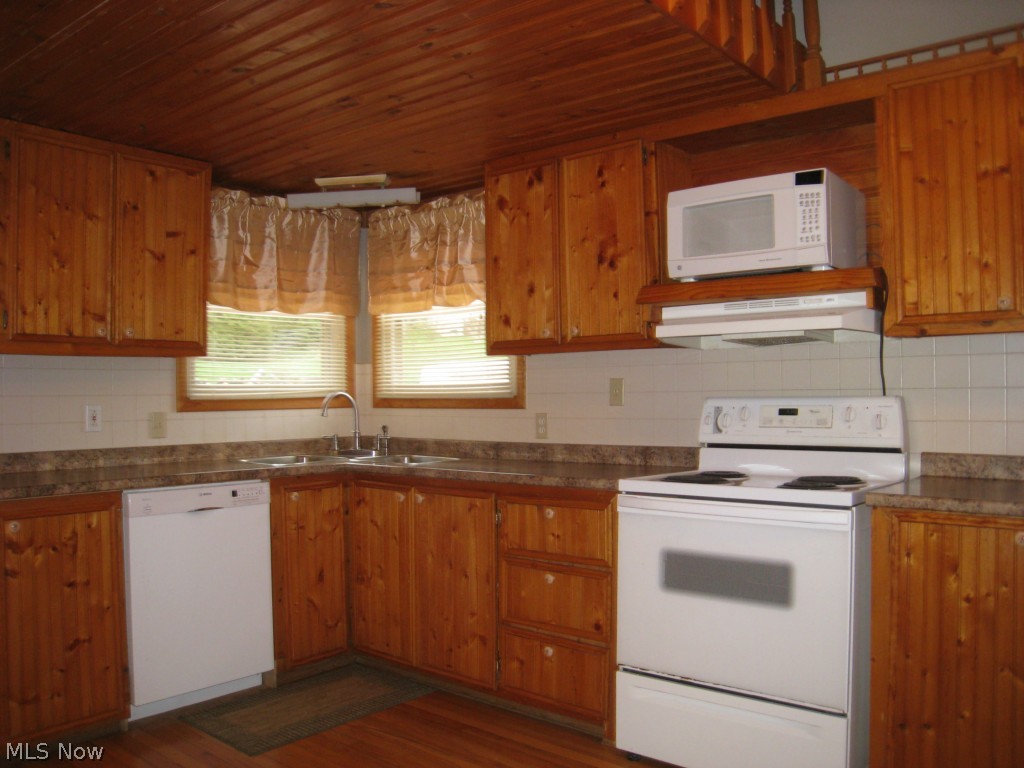 Sawyer & Haynes Shore Acres - Residential