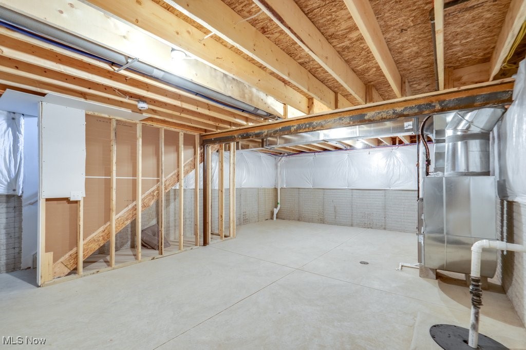 221 River Run Drive, Elyria, Ohio image 30