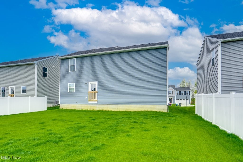 221 River Run Drive, Elyria, Ohio image 32
