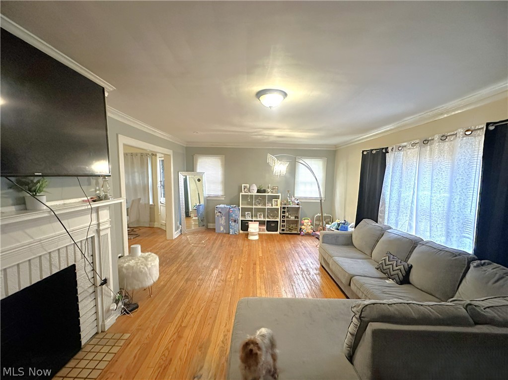 Vansweringen Companys 23 - Residential Income