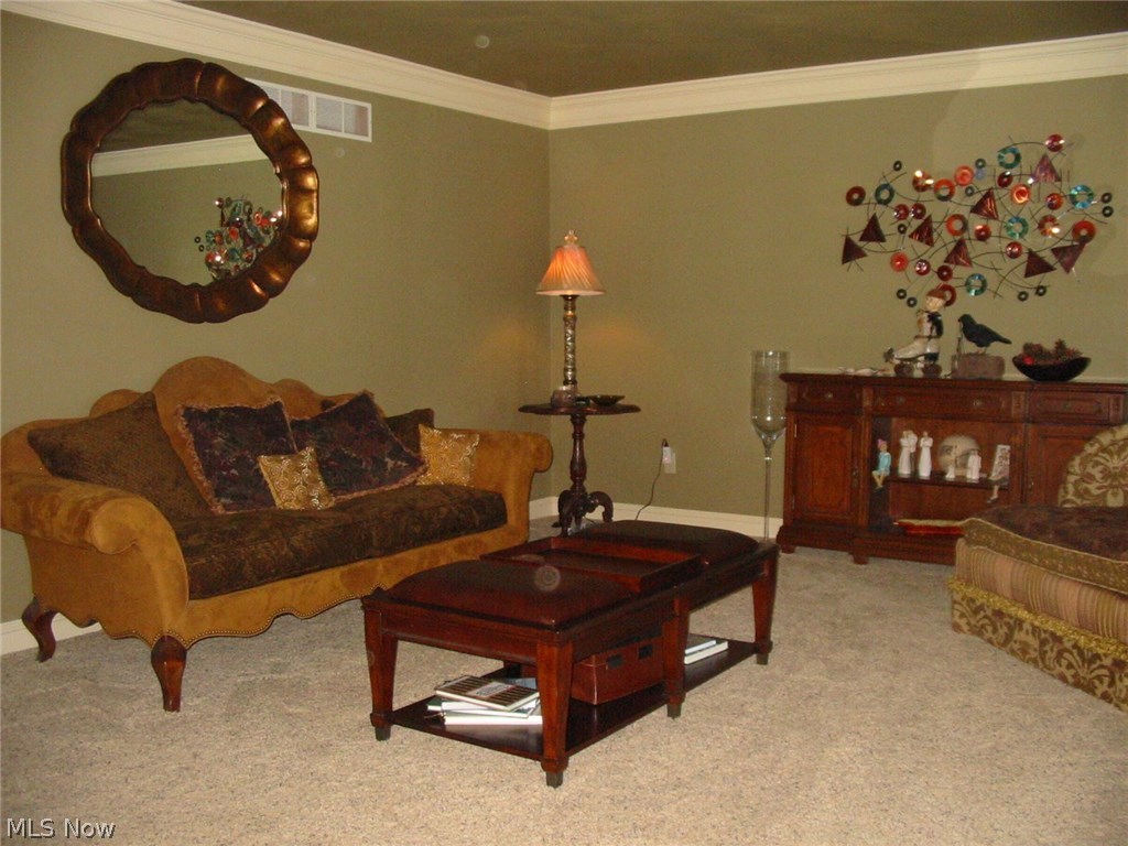 Russo Lakhani Woods 01 - Residential