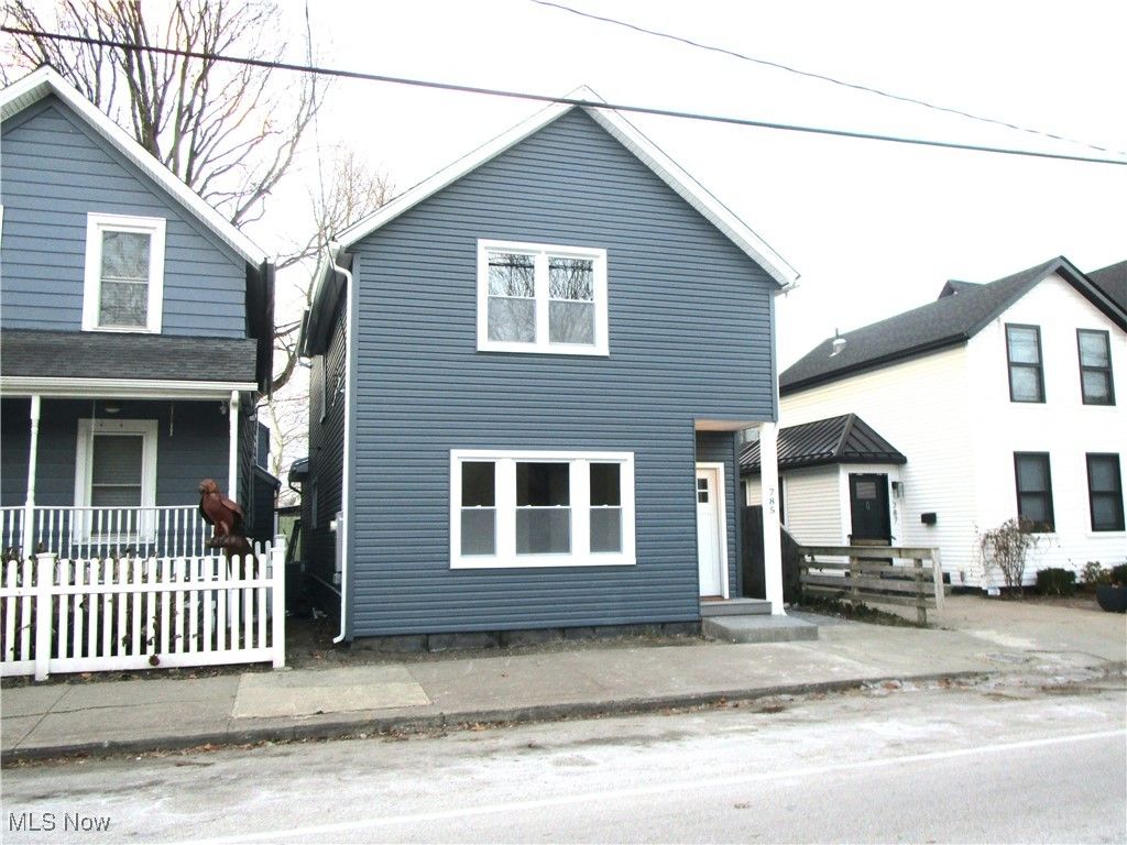 Photo of 785 Starkweather Avenue, Cleveland, OH 44113 (MLS # 5178132)