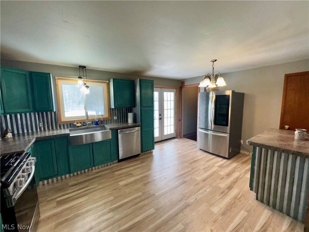 Fox Creek - Residential