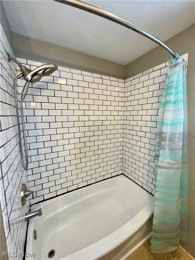 Fox Creek - Residential