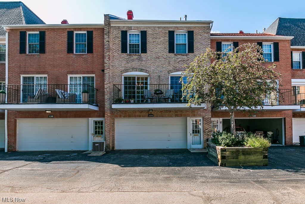 King James South - Residential