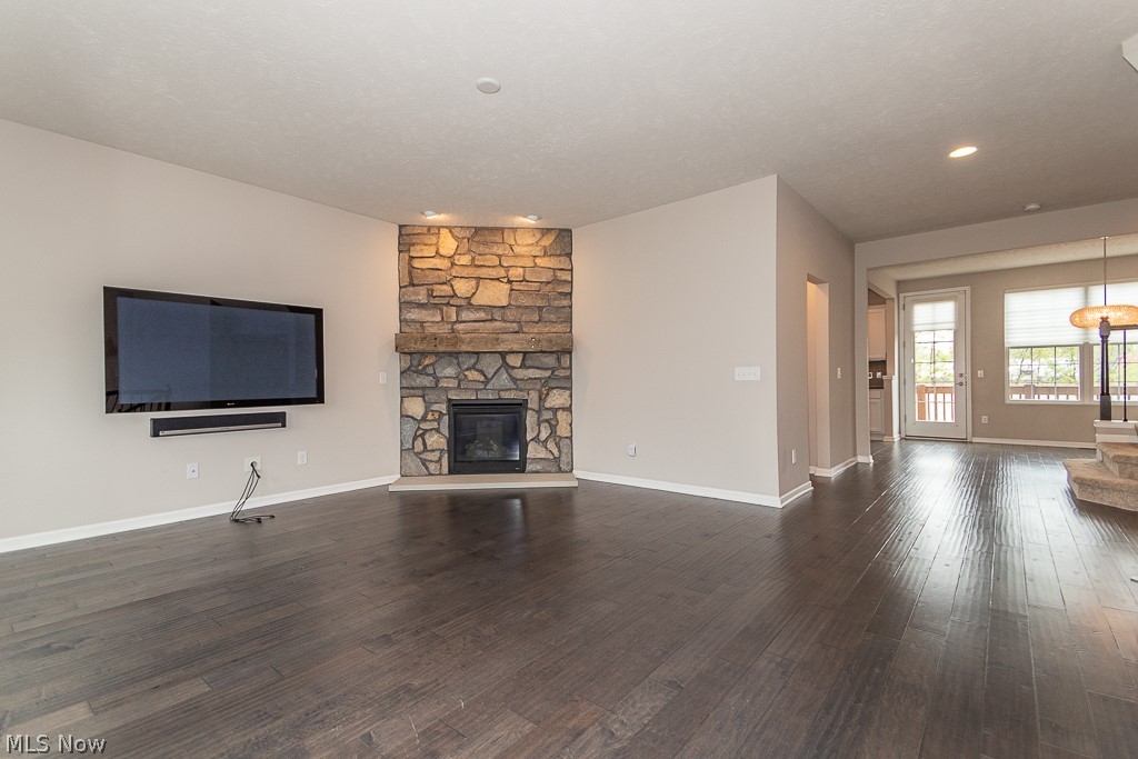 Pointe/Sterling Lakes Sub Ph 2b - Residential