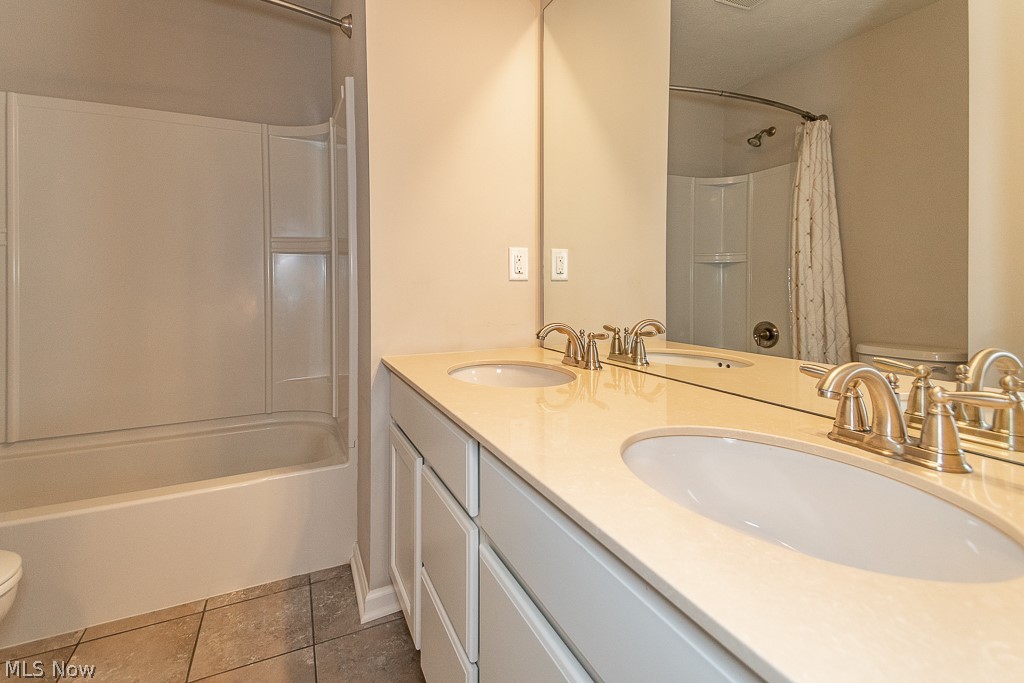 Pointe/Sterling Lakes Sub Ph 2b - Residential