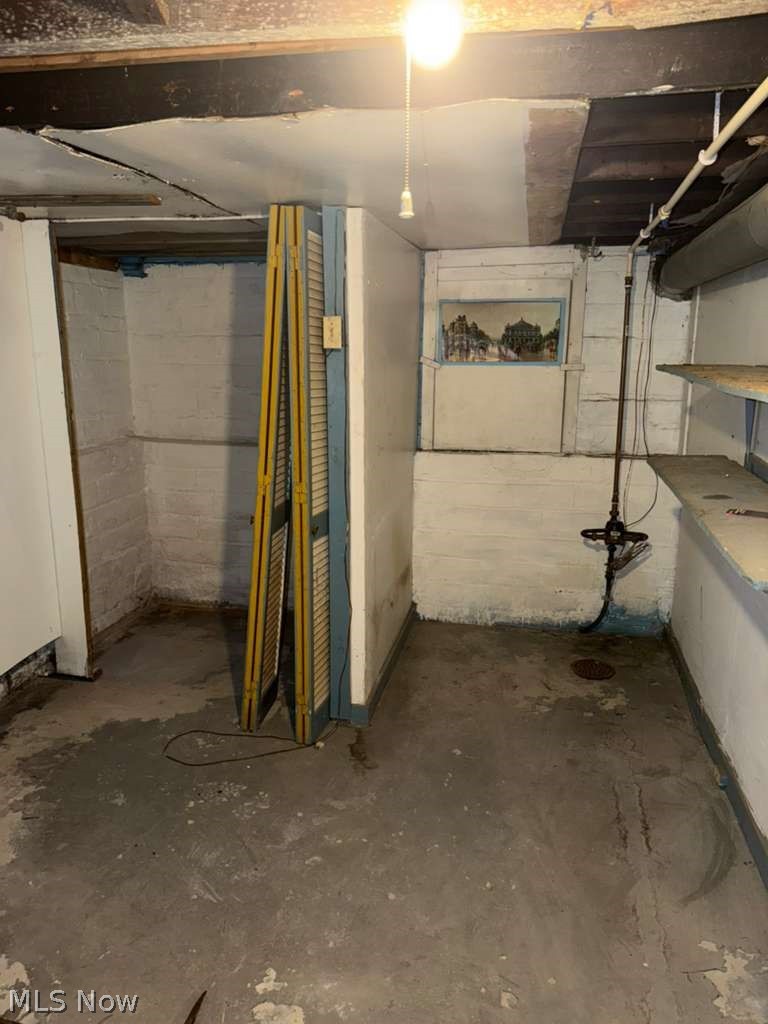 Johnson Farm 02 - Residential Income