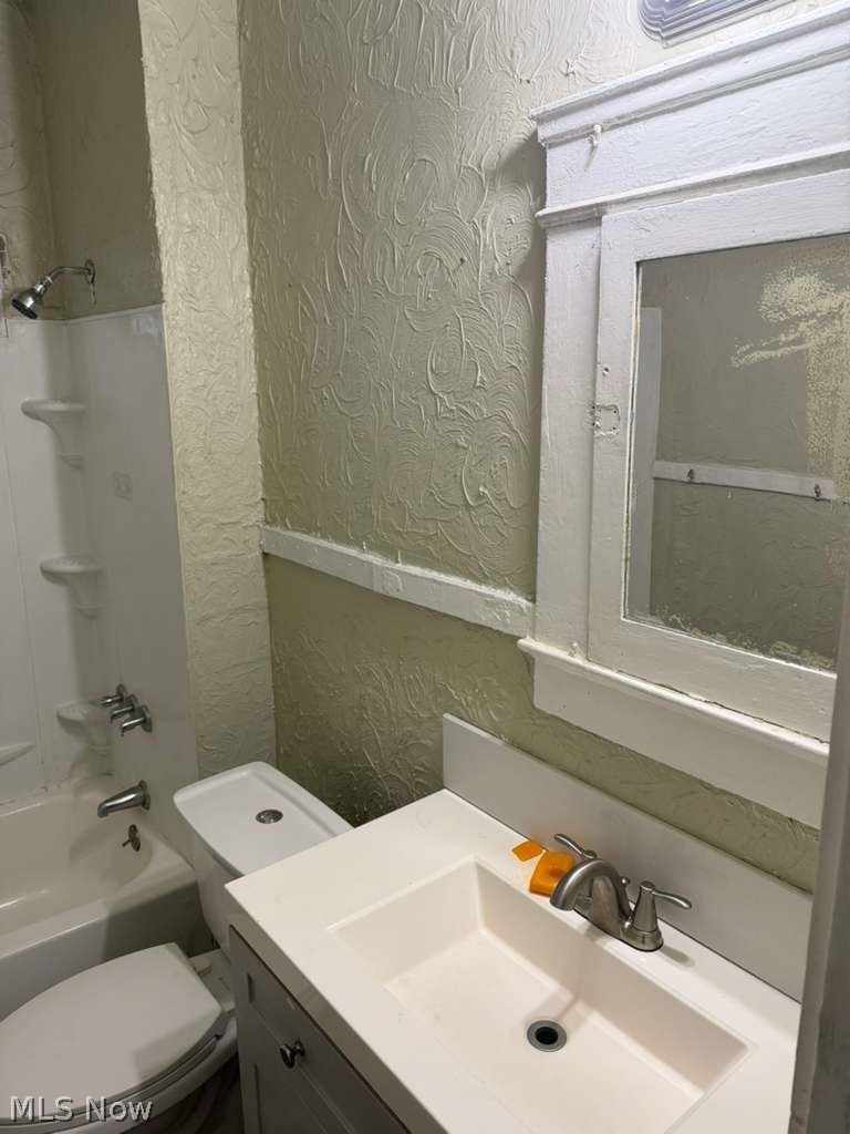 Johnson Farm 02 - Residential Income