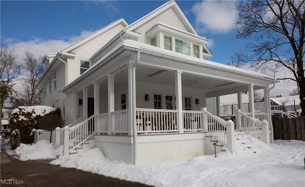 Photo of 47 Hall Street, Chagrin Falls, OH 44022 (MLS # 5176403)