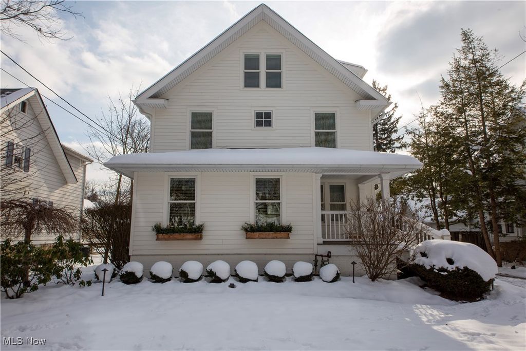 Photo of 47 Hall Street, Chagrin Falls, OH 44022 (MLS # 5176403)