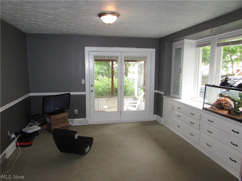 Howard Heights - Residential
