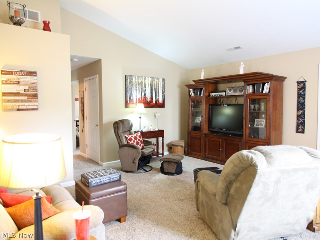 Villas At Jefferson Pointe - Residential